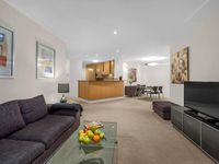 A09 / 100 Bowen Terrace, New Farm