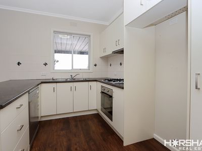 10 Rennison Street, Horsham