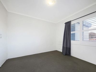 5 / 7 Burns Avenue, Clayton South