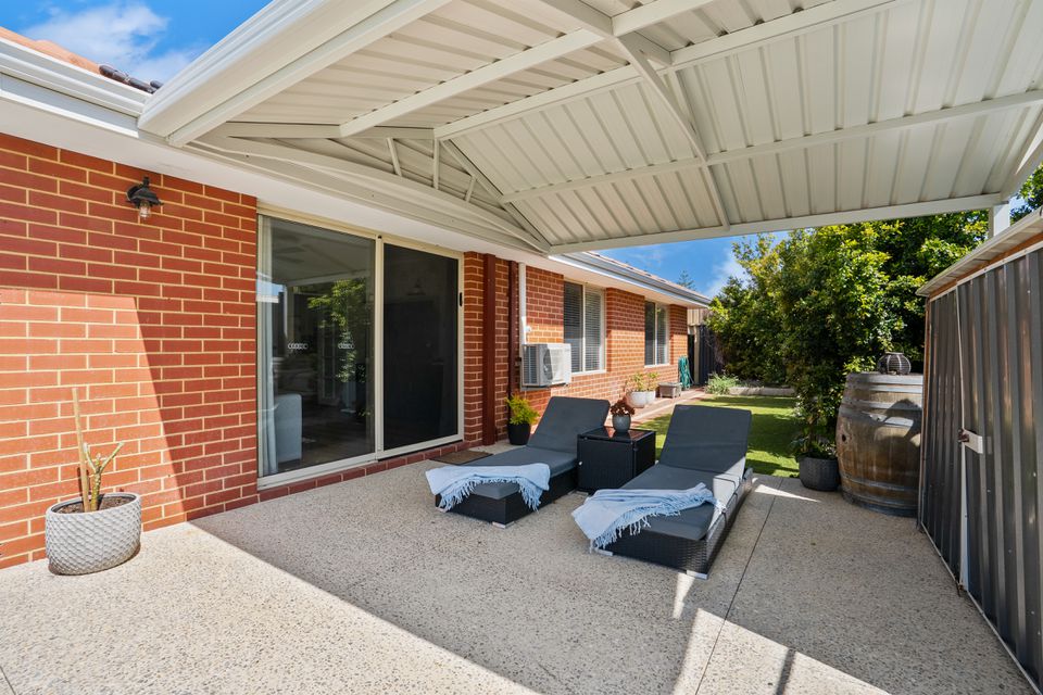 2 Anzio Court , Secret Harbour