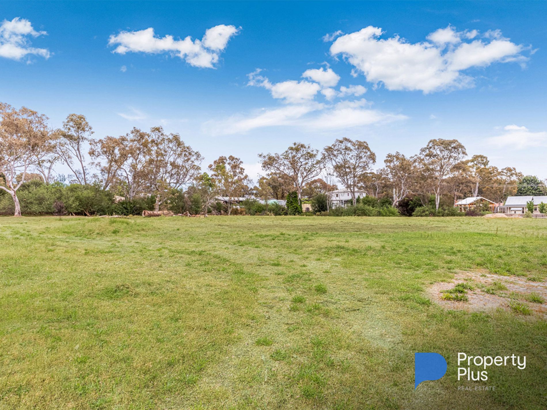 5-13 Warren Street, Harcourt