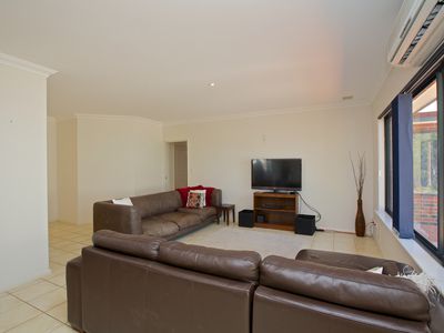 180b Alice Street, Doubleview