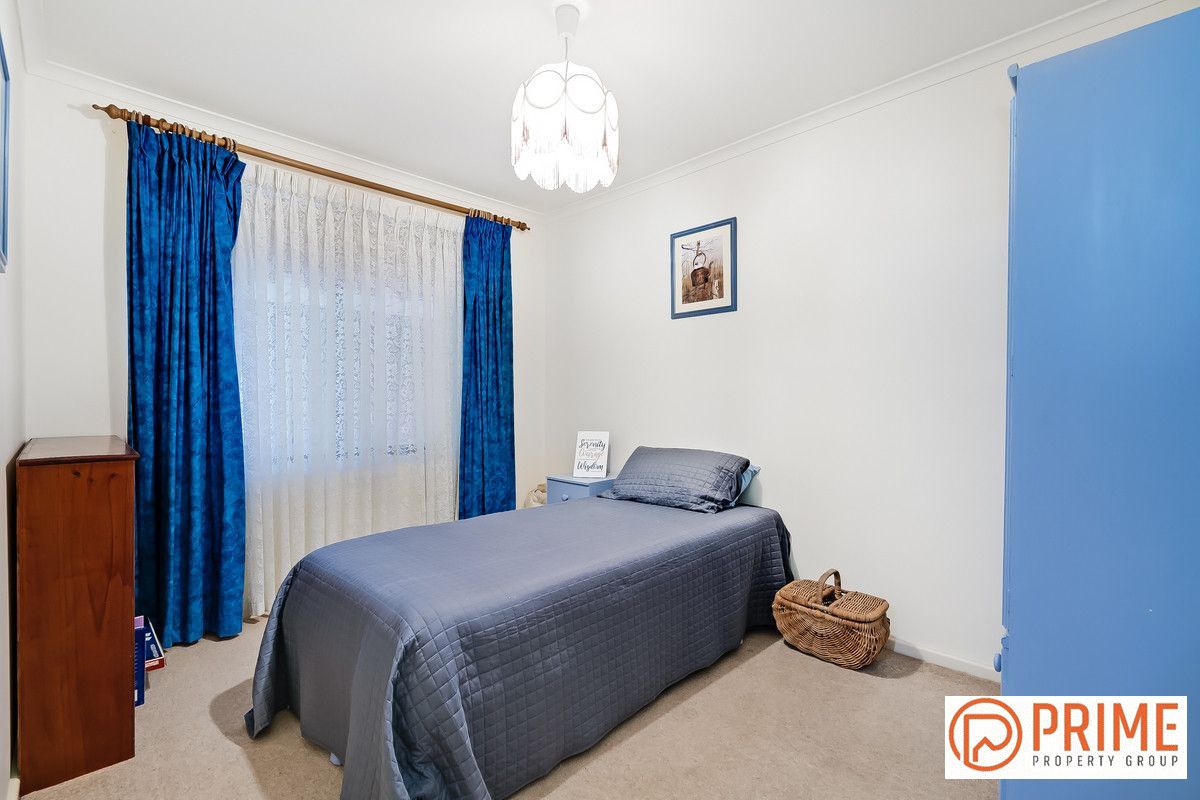 14 Chapman Crescent, Redwood Park