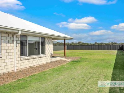 11 GULL STREET, Woodgate