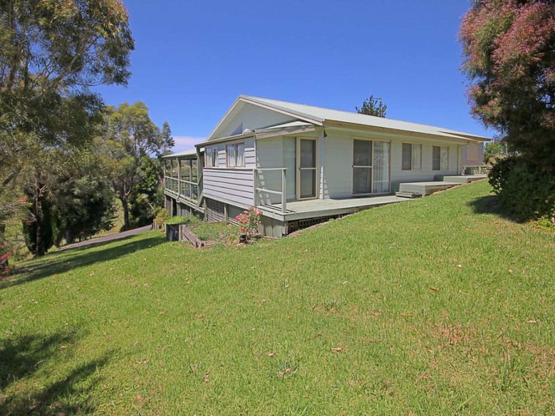 77 Garrads Lane, Milton