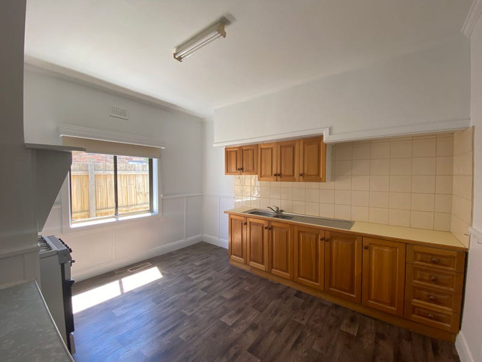 14 Clonard Avenue, Geelong West