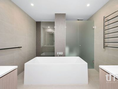35 / 2 Milyarm Rise, Swanbourne