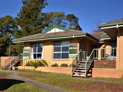 1 / 25 Fairway Avenue , Mount Beauty