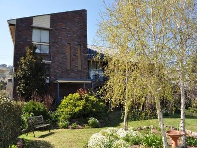 6 Dywer Crescent, Bellbridge