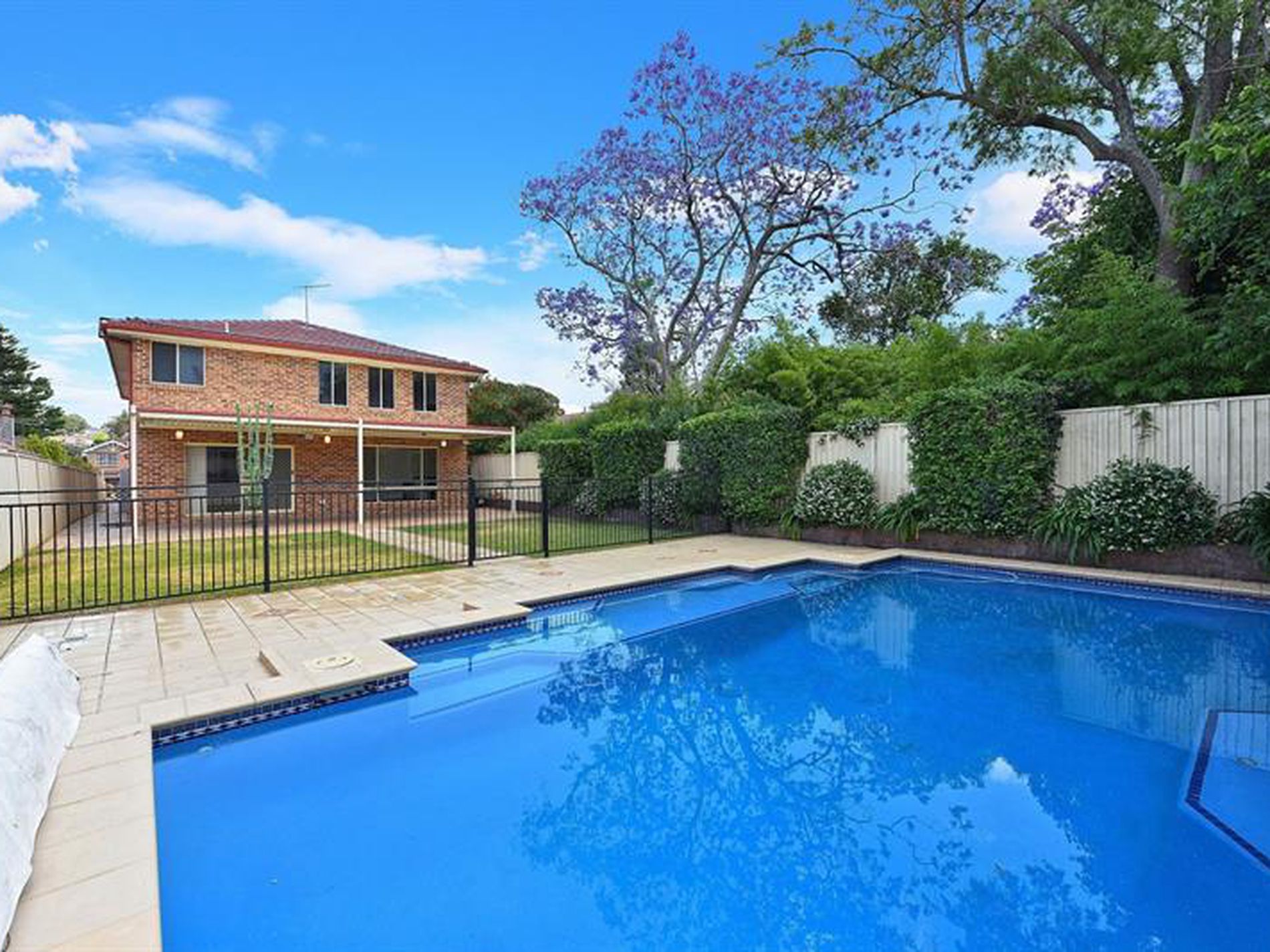 216 Woniora Road, South Hurstville