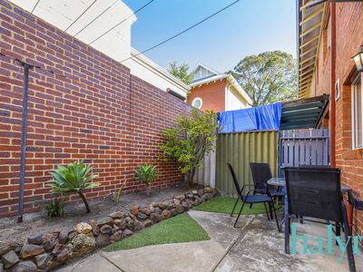 2 / 55 First Avenue, Mount Lawley