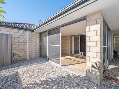 24 Figbird Way, Southern River
