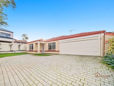 2 / 94 Hobbs Avenue, Como