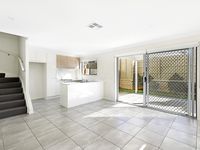 6 / 20 Eminence Lane, Bridgeman Downs