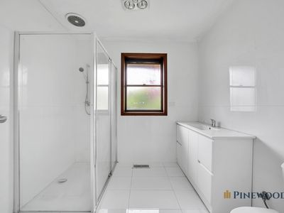 72 Winter Crescent, Reservoir