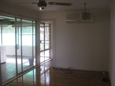 115 The Parkway, Bradbury