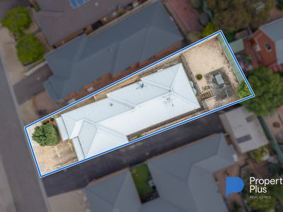 4B Alfreda Place, Golden Square