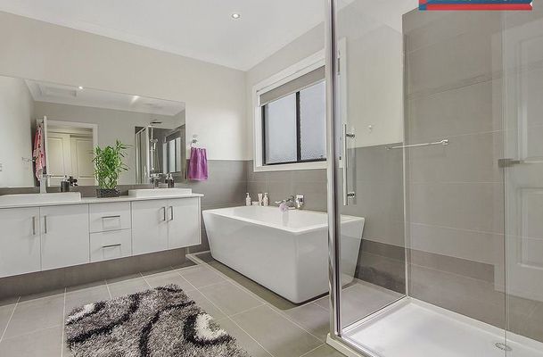 22 Bologna Crescent, Greenvale