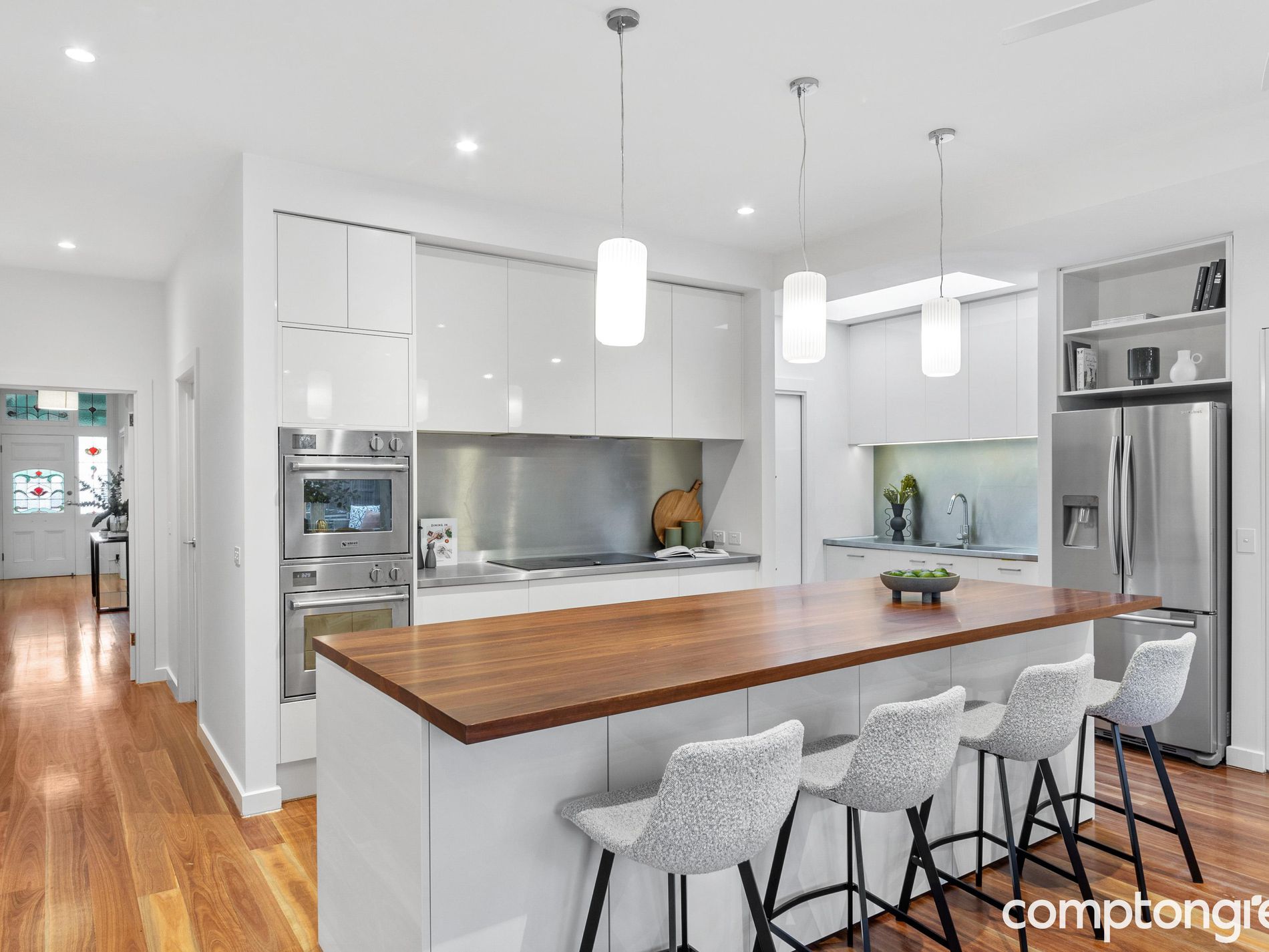 44 Railway Place, Williamstown