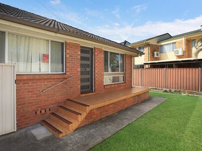 2 / 5 Arcadia Street, Warilla