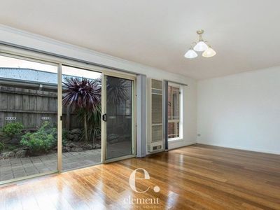 4 / 25 Torquay Road, Belmont