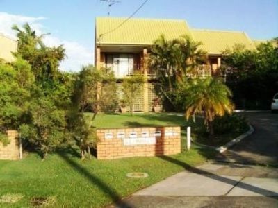 2 / 17 Akeringa Place, Mooloolaba
