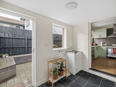 1 / 46 Kororoit Creek Road, Williamstown North