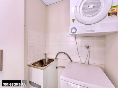 7 / 2 Bremer Promenade, East Perth