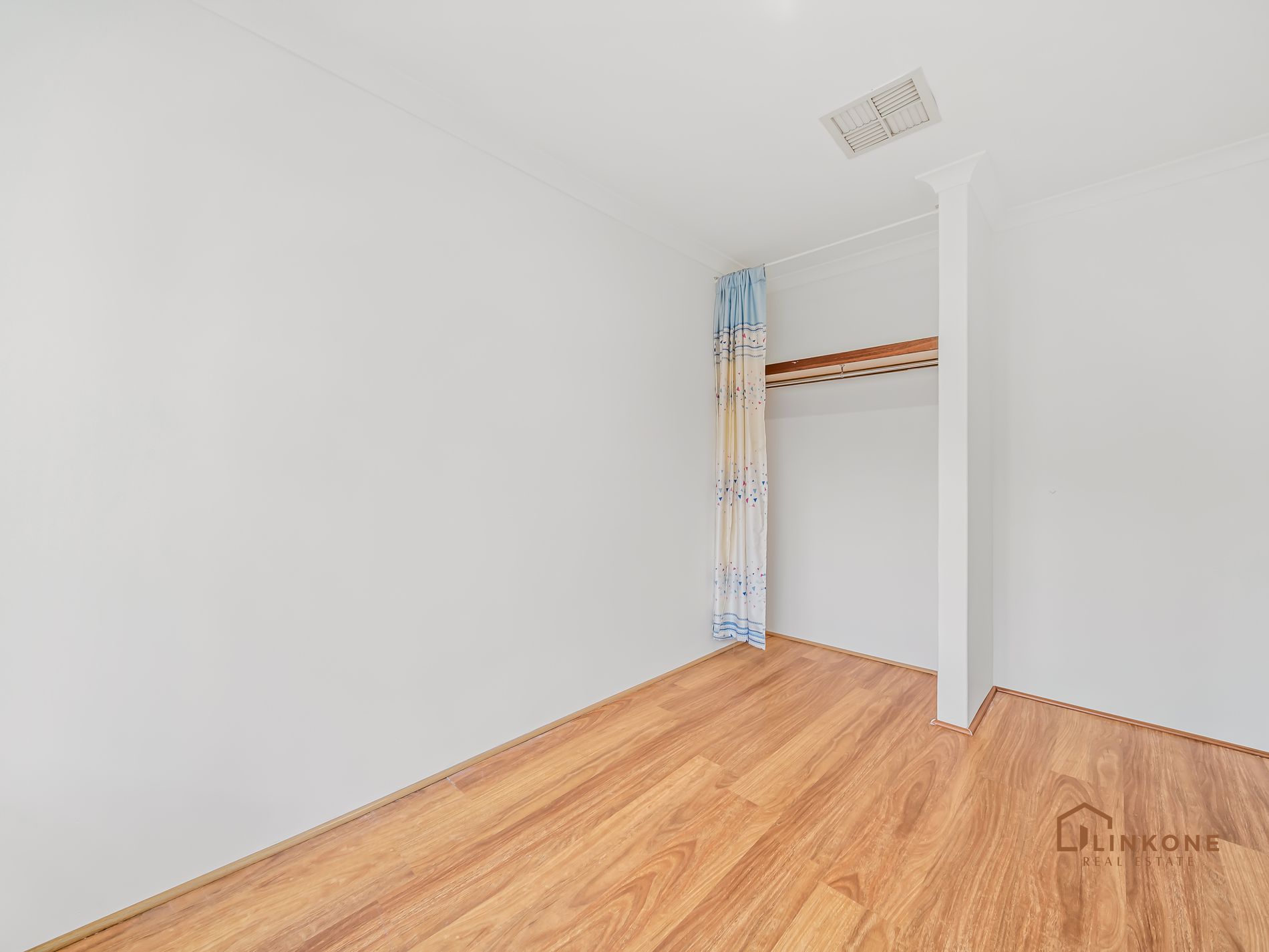 23 Mayhew Cross, Atwell