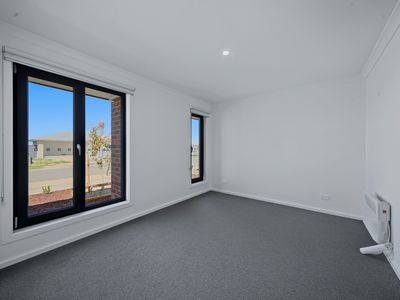 17 Callistemon Avenue, Yarrawonga