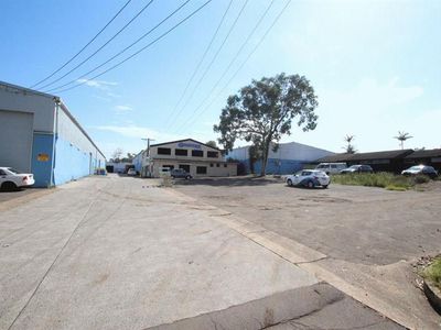 33-35 Pavesi St, Smithfield