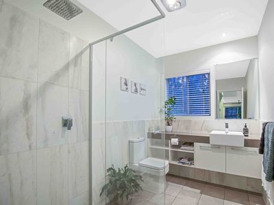 56 Blue Hills Drive, Bunya