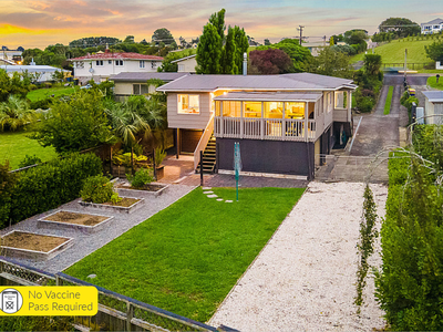 29 Bethells Road, Waitakere
