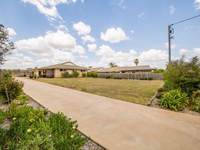 12 Thelma Street, Kingaroy