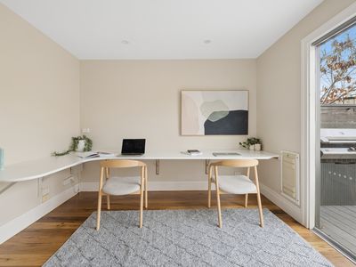 37 Robbs Road, West Footscray