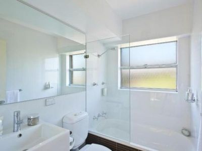 1 Cook Road, Centennial Park