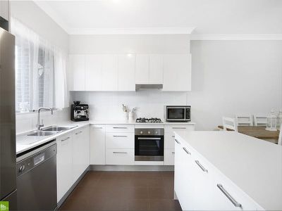 10 / 26 Avondale Road, Avondale