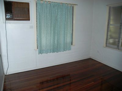105 IBIS STREET, Longreach