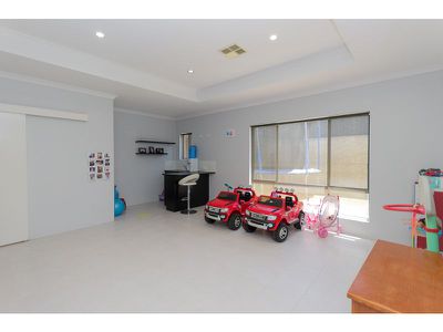 35 Edgecombe Pass, Aveley