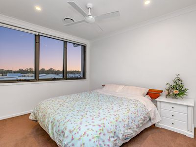 19 / 1 Lyra Avenue, Hope Island