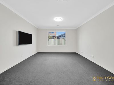 38 Avonwood Avenue, Wyndham Vale