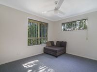 38 / 11  Oakmont ave , Oxley