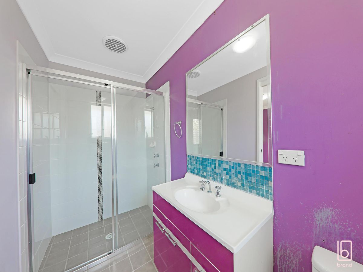 79 Georgia Drive, Hamlyn Terrace