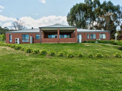 66 Isaacs Avenue, Yackandandah