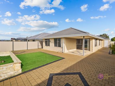 32 Bradley Street, Southern River