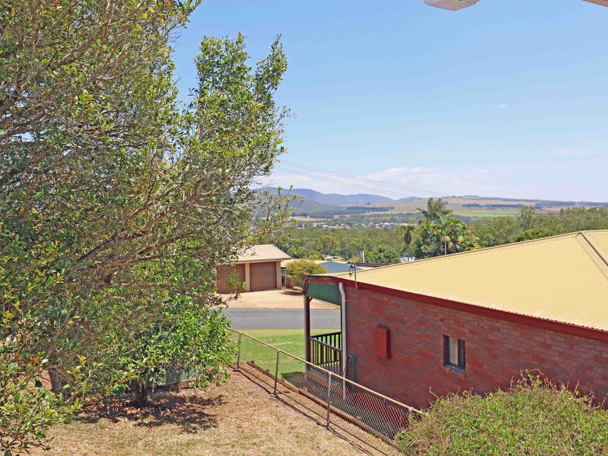 35 Danbulla Crescent, Atherton