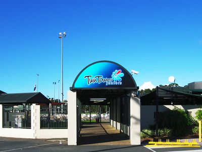 2 / 3 Woodlands Drive, Banora Point