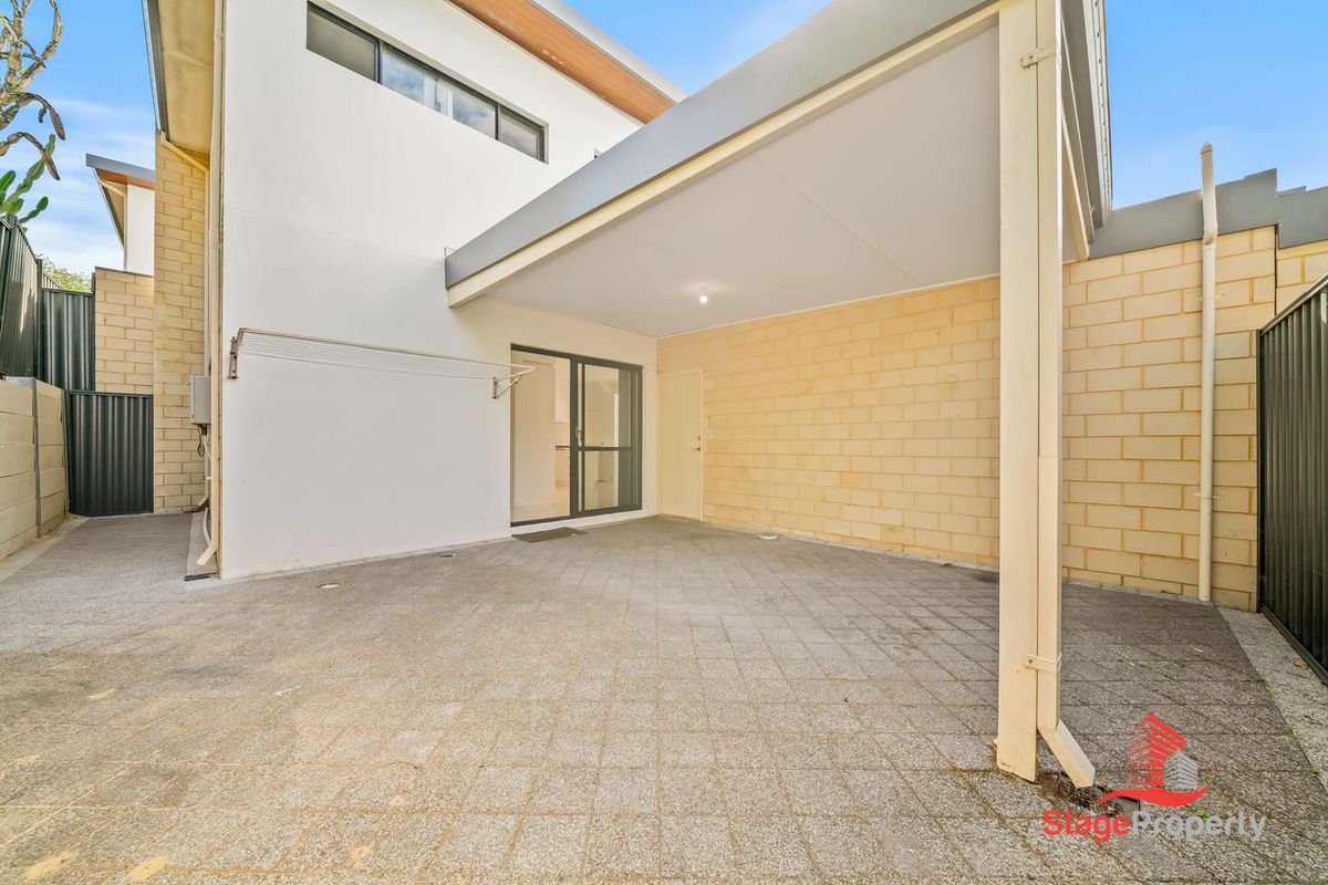 18 / 22 Rinaldo Crescent, Coolbellup