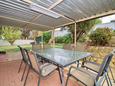 16 Salter Place , Parmelia