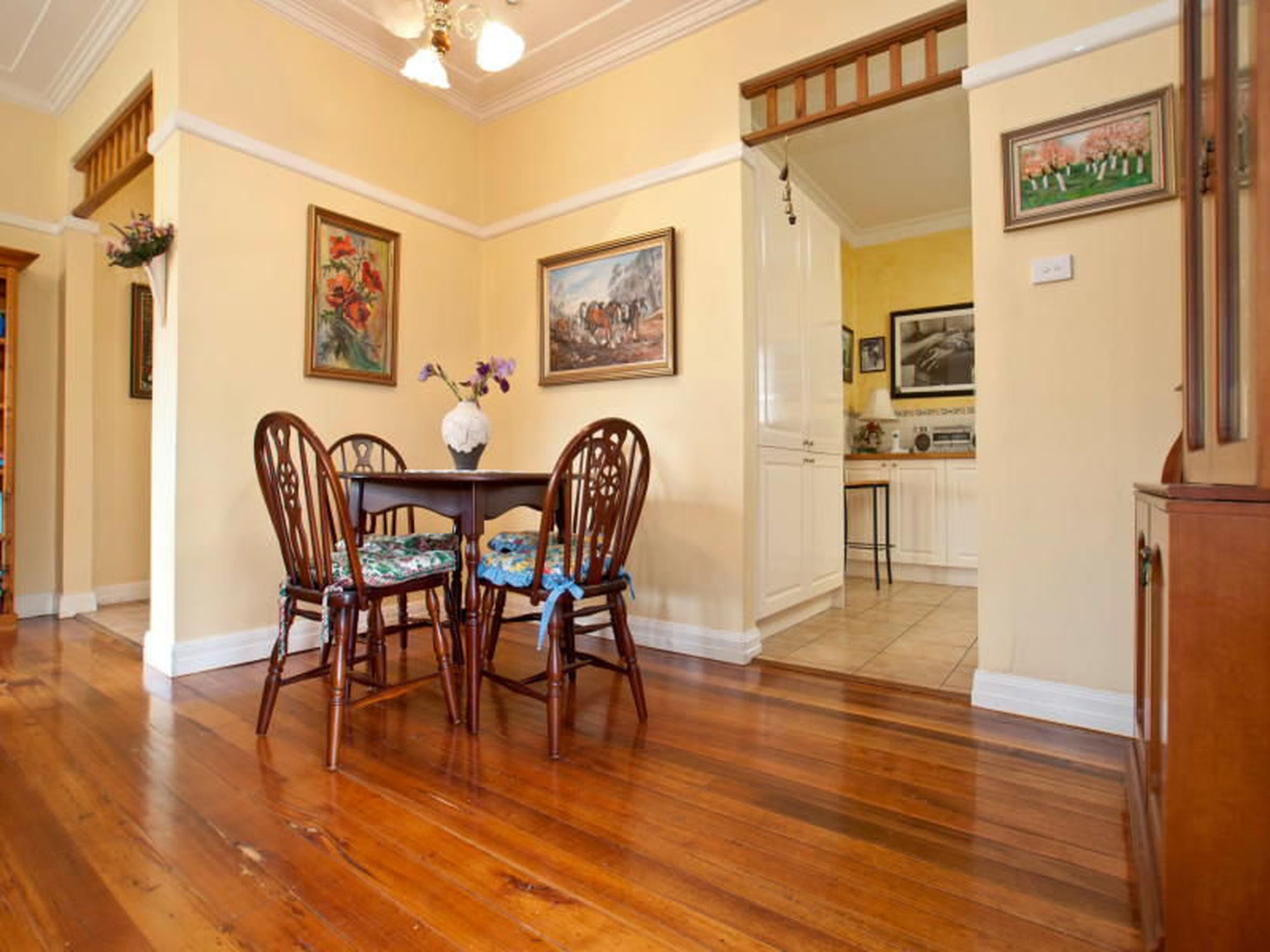 gallery